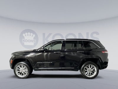 2022 Jeep Grand Cherokee Summit