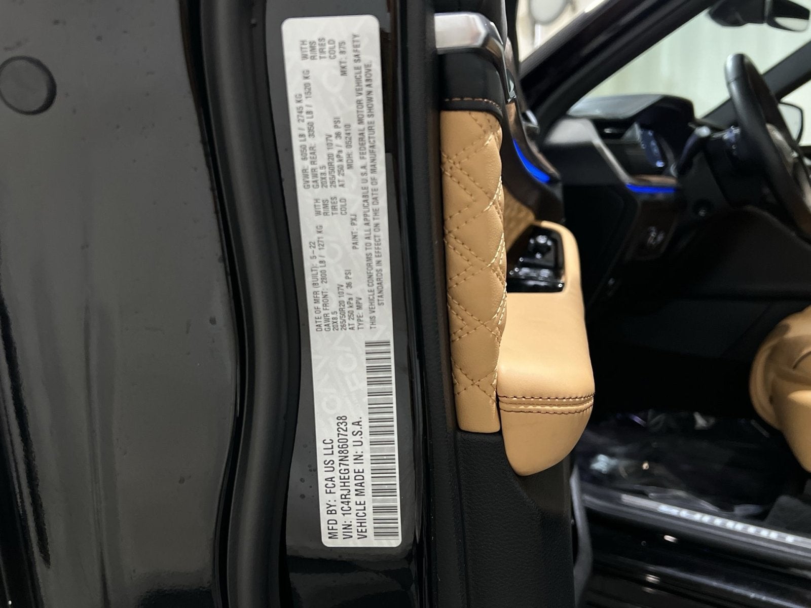 2022 Jeep Grand Cherokee Summit
