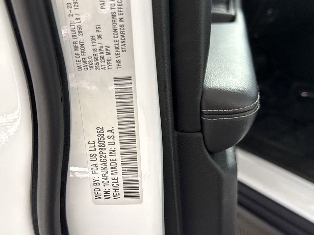 2023 Jeep Grand Cherokee L Laredo