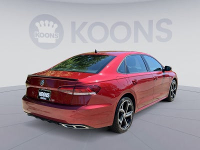 2022 Volkswagen Passat 2.0T R-Line