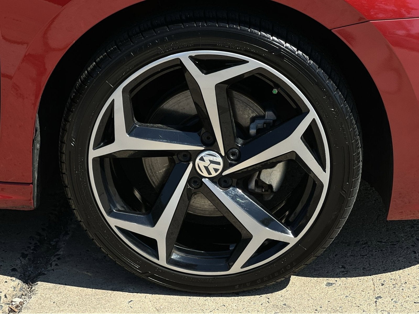 2022 Volkswagen Passat 2.0T R-Line