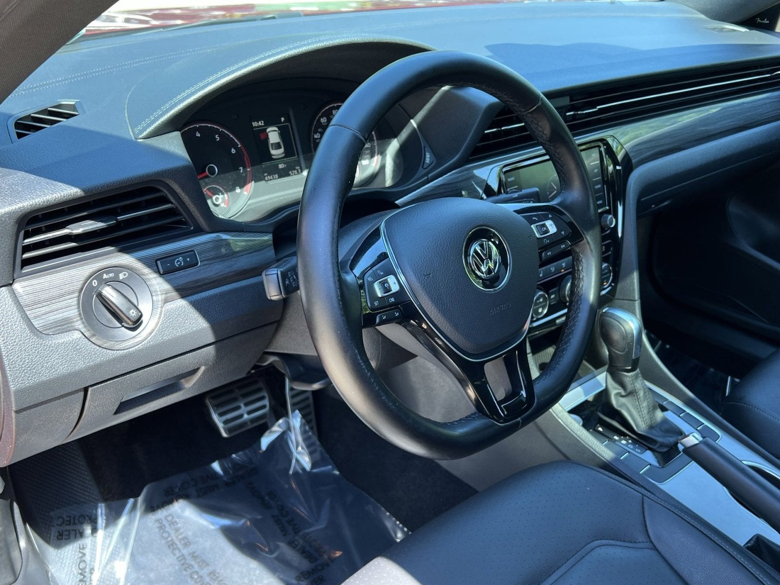 2022 Volkswagen Passat 2.0T R-Line