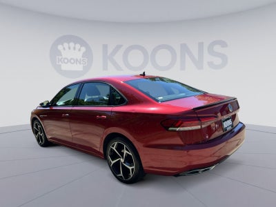 2022 Volkswagen Passat 2.0T R-Line