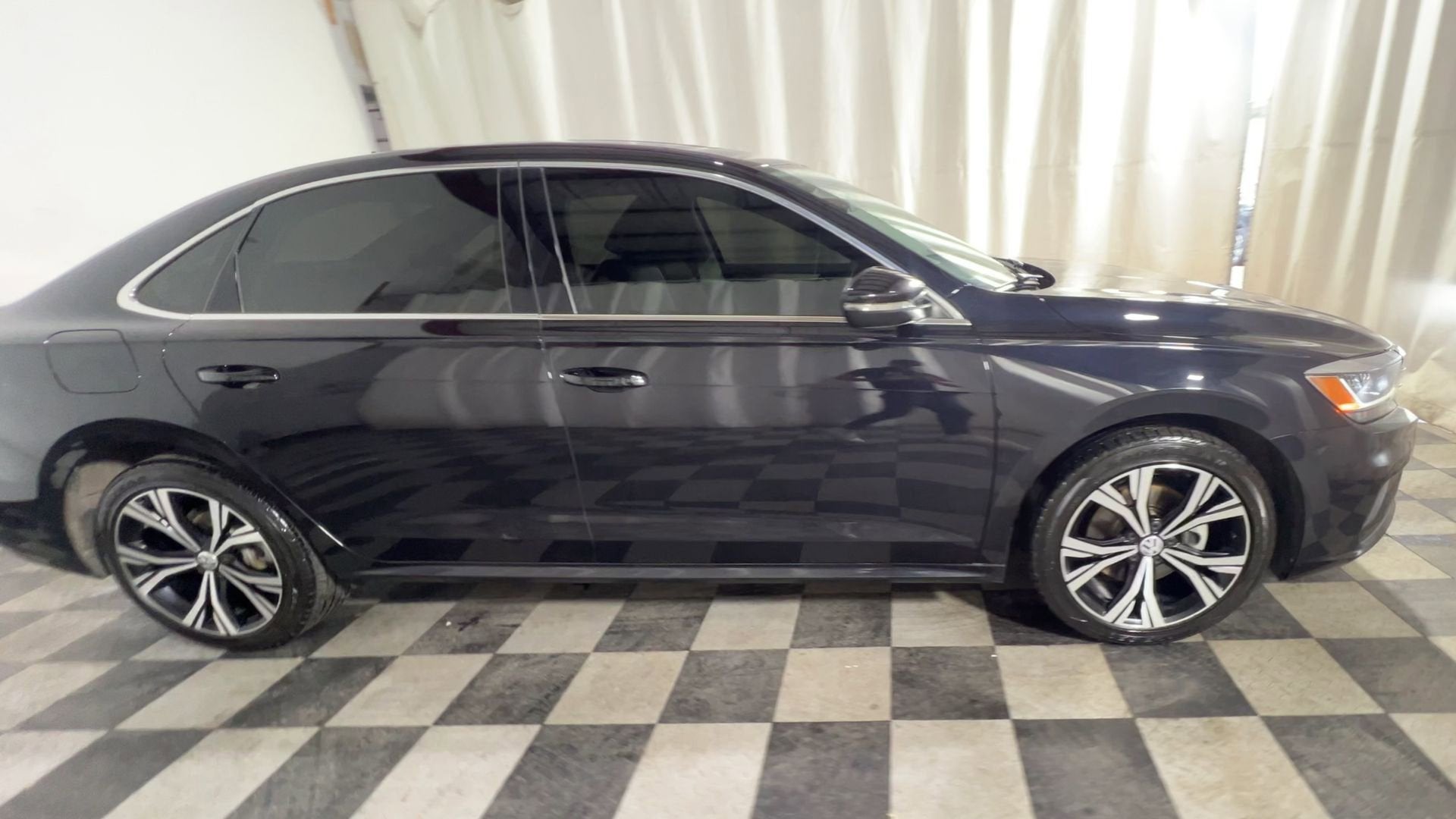 2021 Volkswagen Passat 2.0T SE