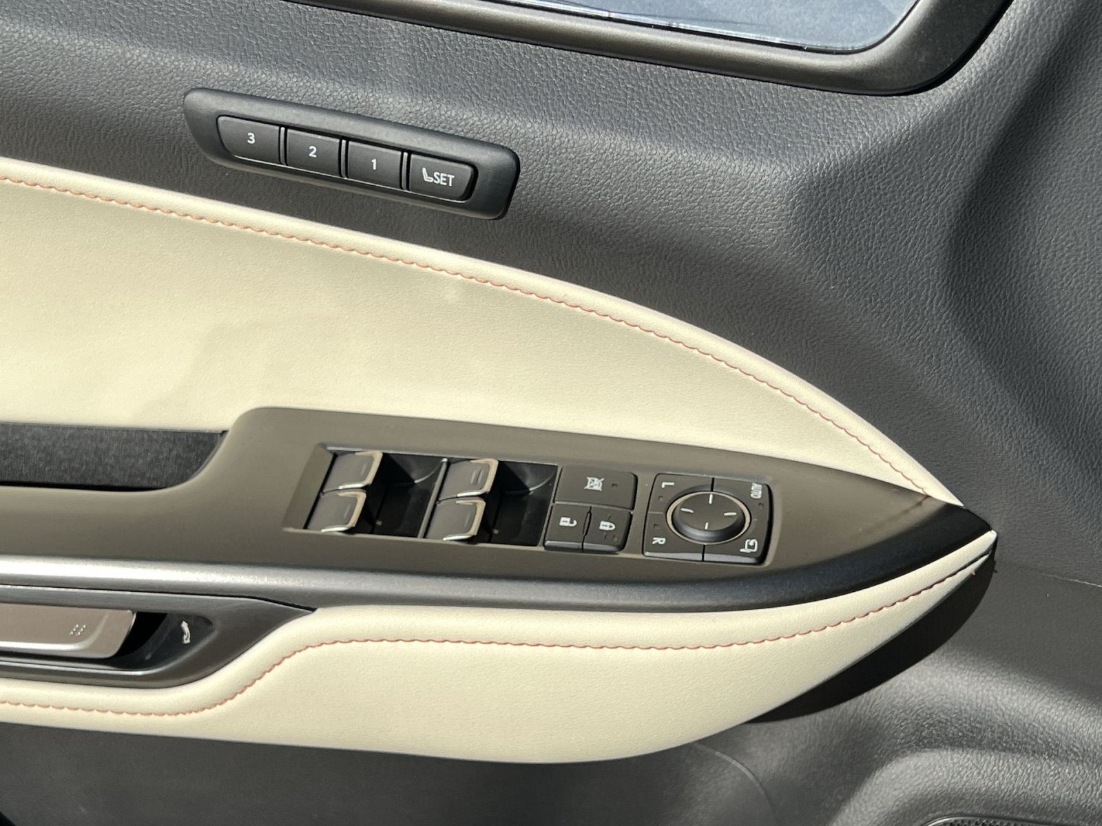 2024 Lexus NX 250 Premium