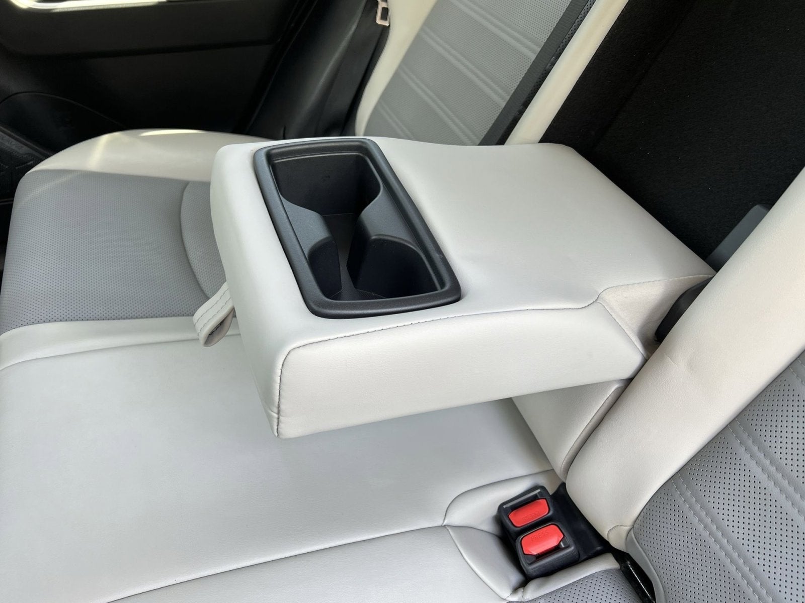 2020 Toyota RAV4 Limited