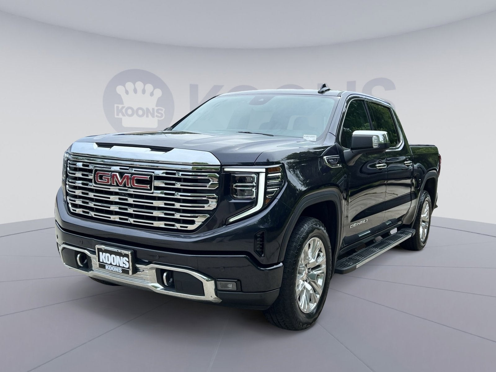 2022 GMC Sierra 4WD Crew Cab Short Box Denali's photo