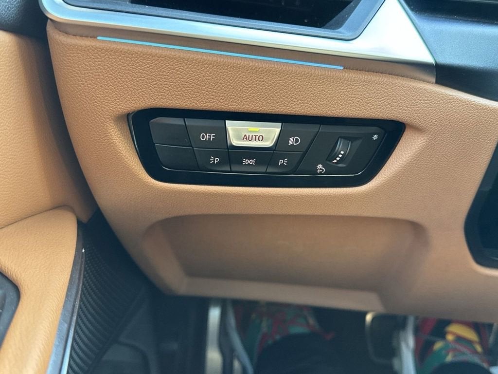 2023 BMW 3 Series 330i xDrive