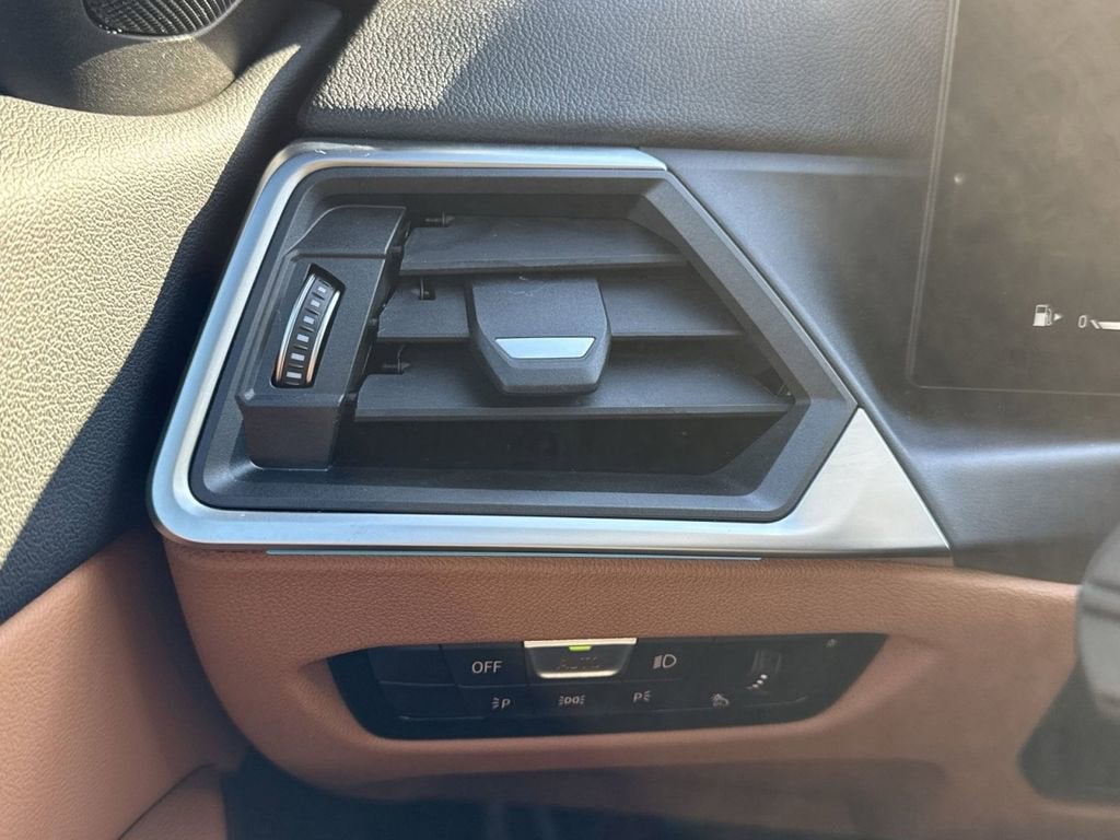 2023 BMW 3 Series 330i xDrive