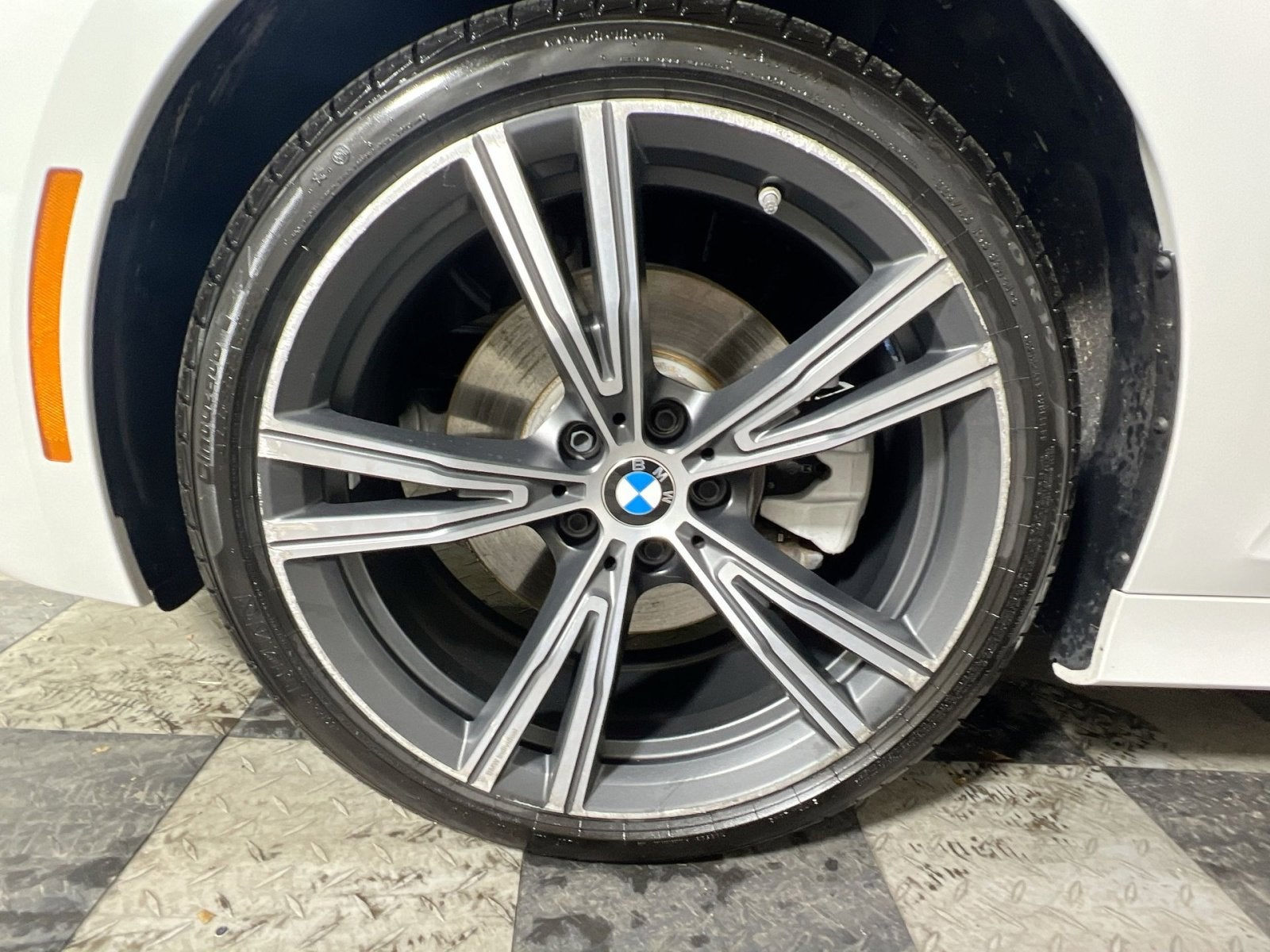 2024 BMW 3 Series 330i xDrive