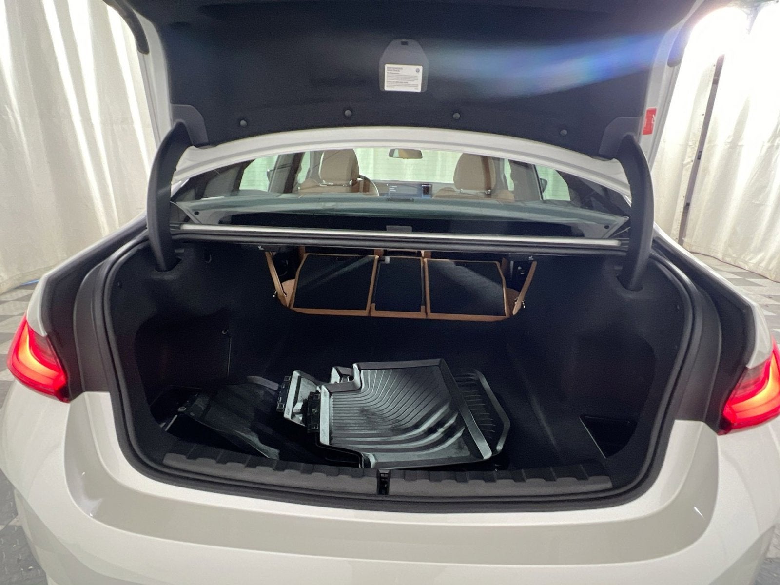 2024 BMW 3 Series 330i xDrive