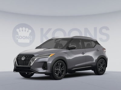2023 Nissan Kicks SR