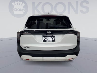2025 Nissan Kicks SV