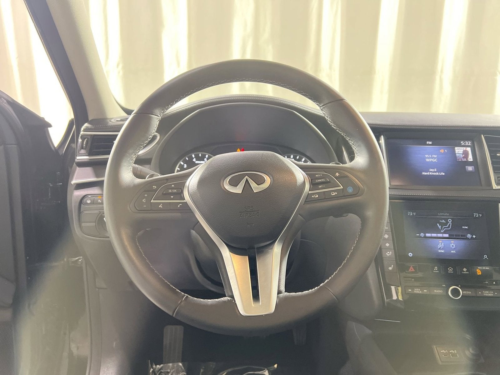 2023 INFINITI QX50 LUXE