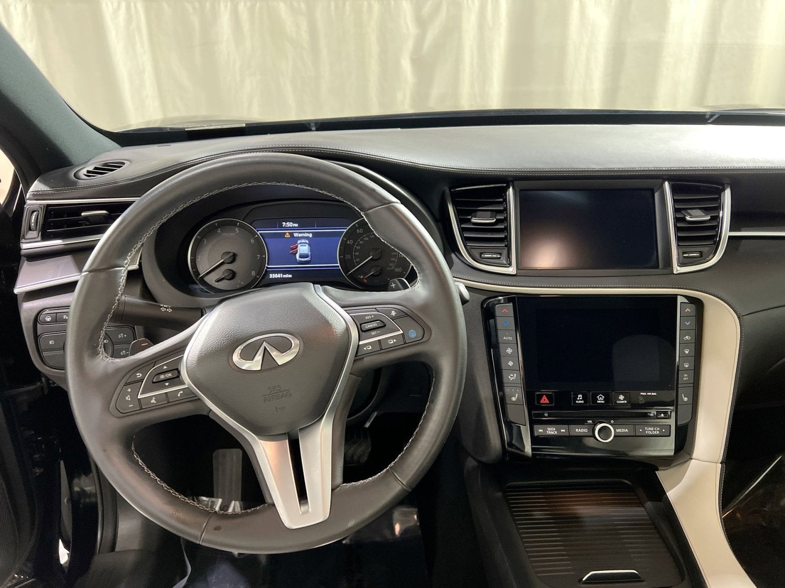 2023 INFINITI QX55 LUXE