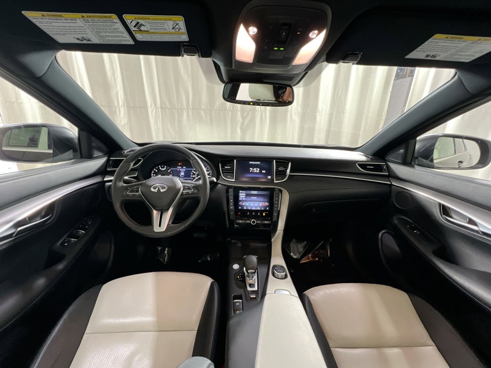 2023 INFINITI QX55 LUXE