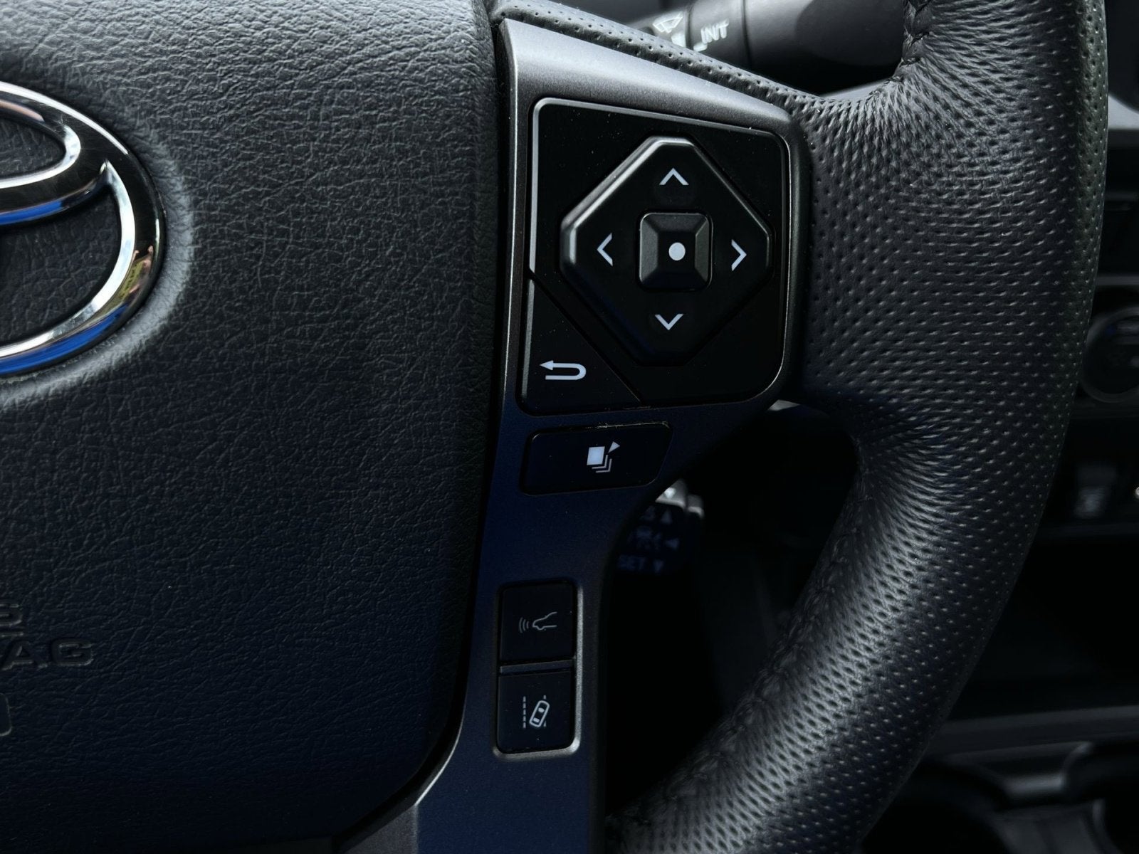 2023 Toyota Tacoma TRD Off-Road