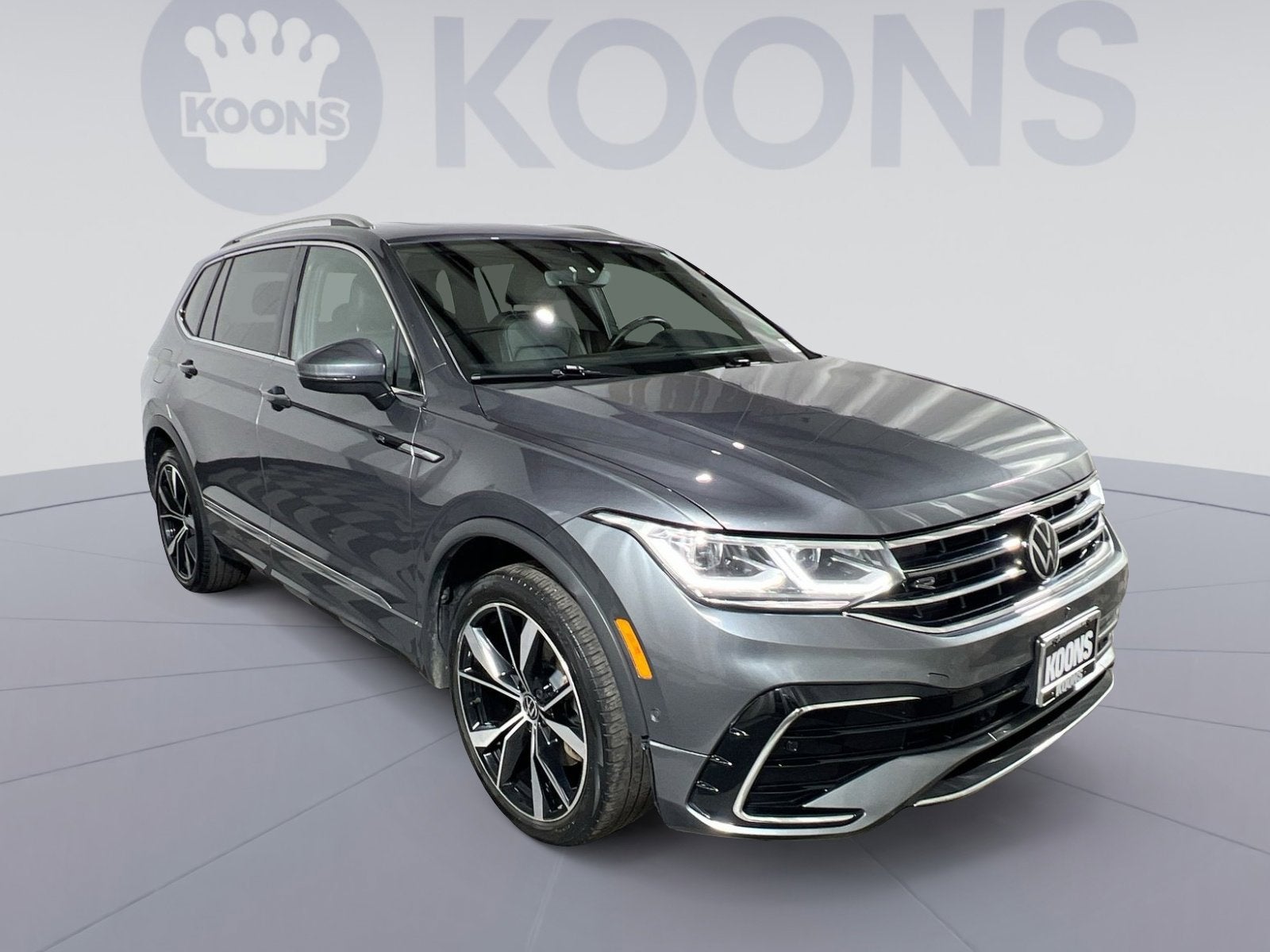 2024 Volkswagen Tiguan 2.0T SEL R-Line