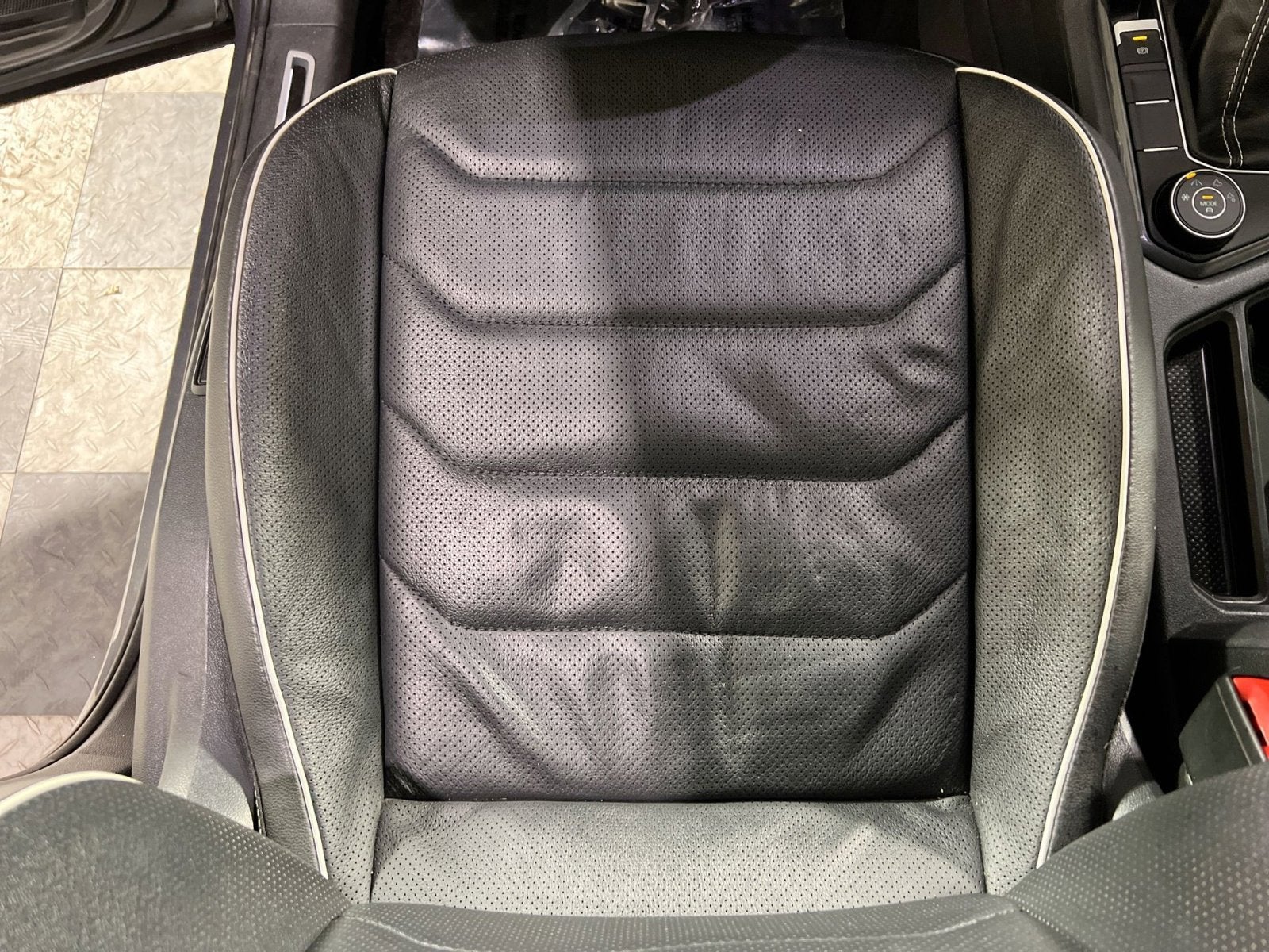 2024 Volkswagen Tiguan 2.0T SEL R-Line