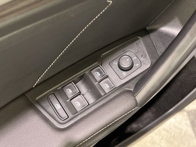 2024 Volkswagen Tiguan 2.0T SEL R-Line