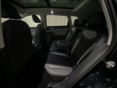 2024 Volkswagen Taos 1.5T SEL