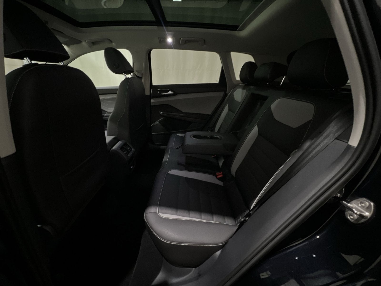 2024 Volkswagen Taos 1.5T SEL