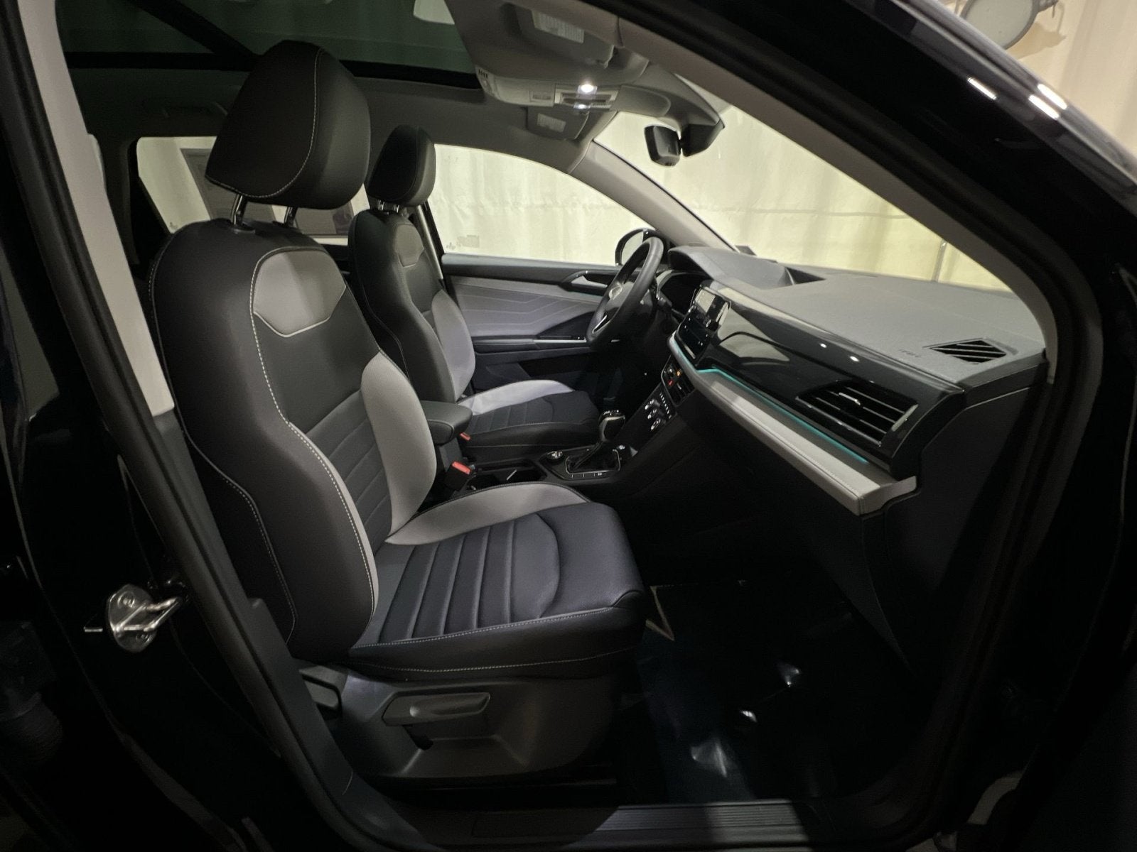 2024 Volkswagen Taos 1.5T SEL
