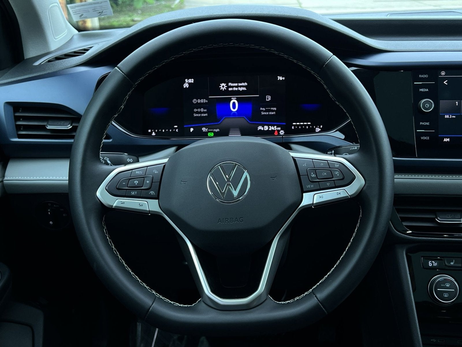2024 Volkswagen Taos 1.5T SE