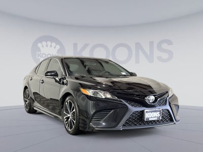 2019 Toyota Camry SE
