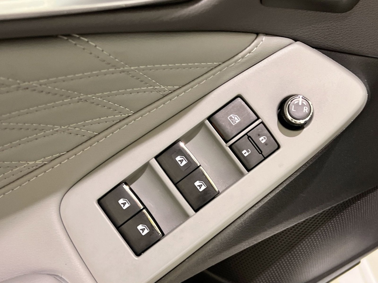 2019 Toyota Avalon Limited