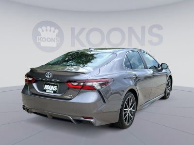 2024 Toyota Camry Hybrid SE