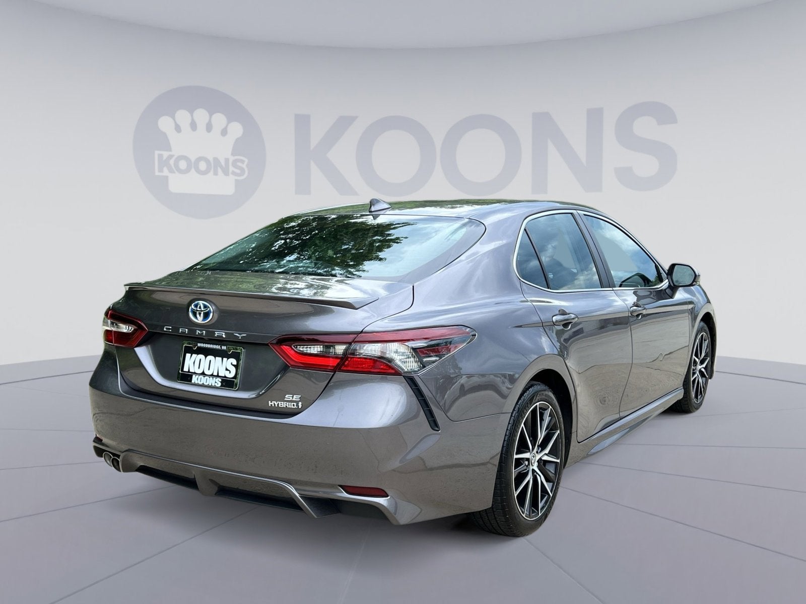 2024 Toyota Camry Hybrid SE