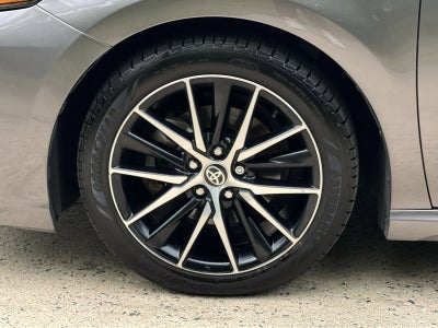 2024 Toyota Camry Hybrid SE