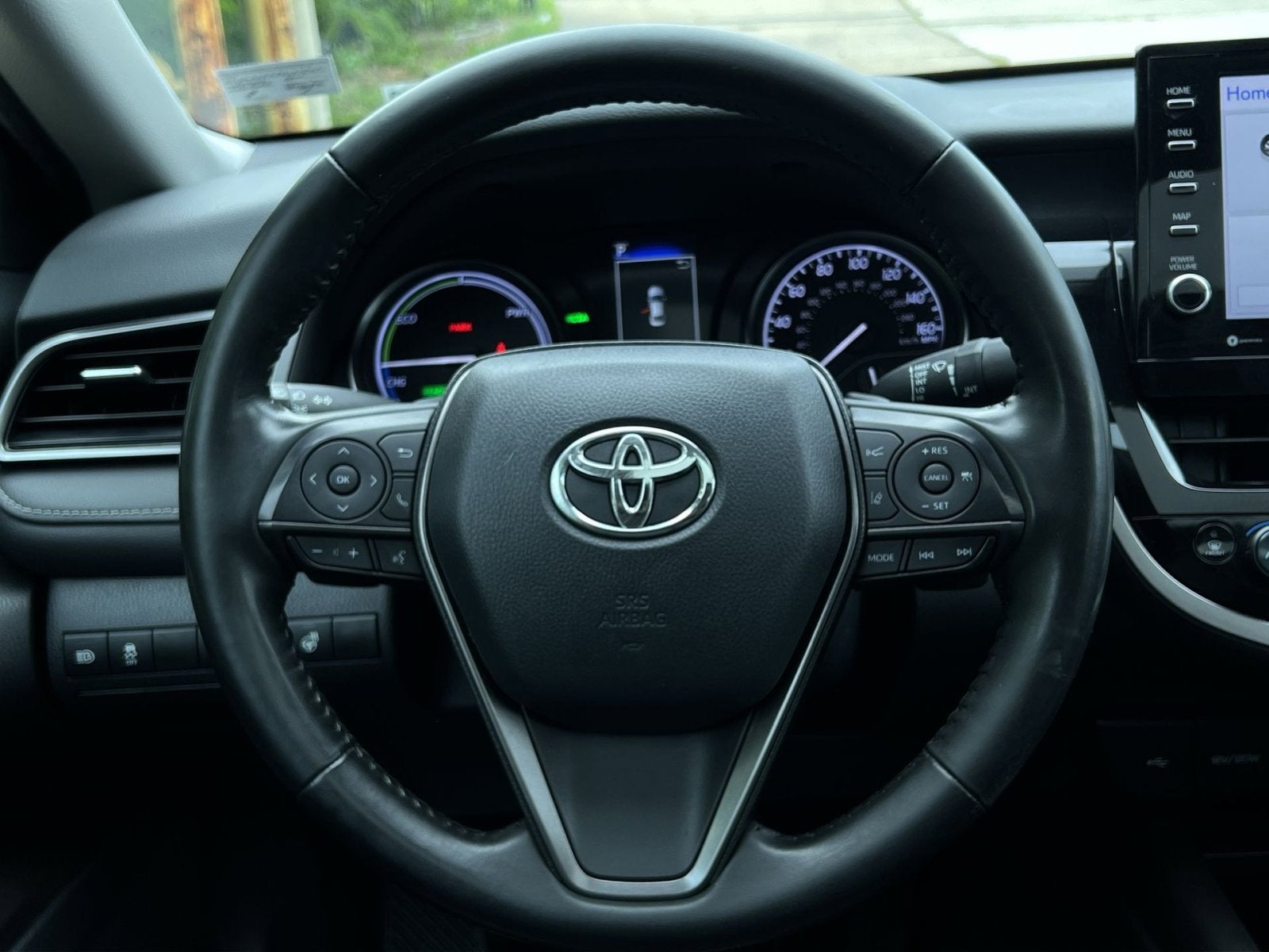 2024 Toyota Camry Hybrid SE