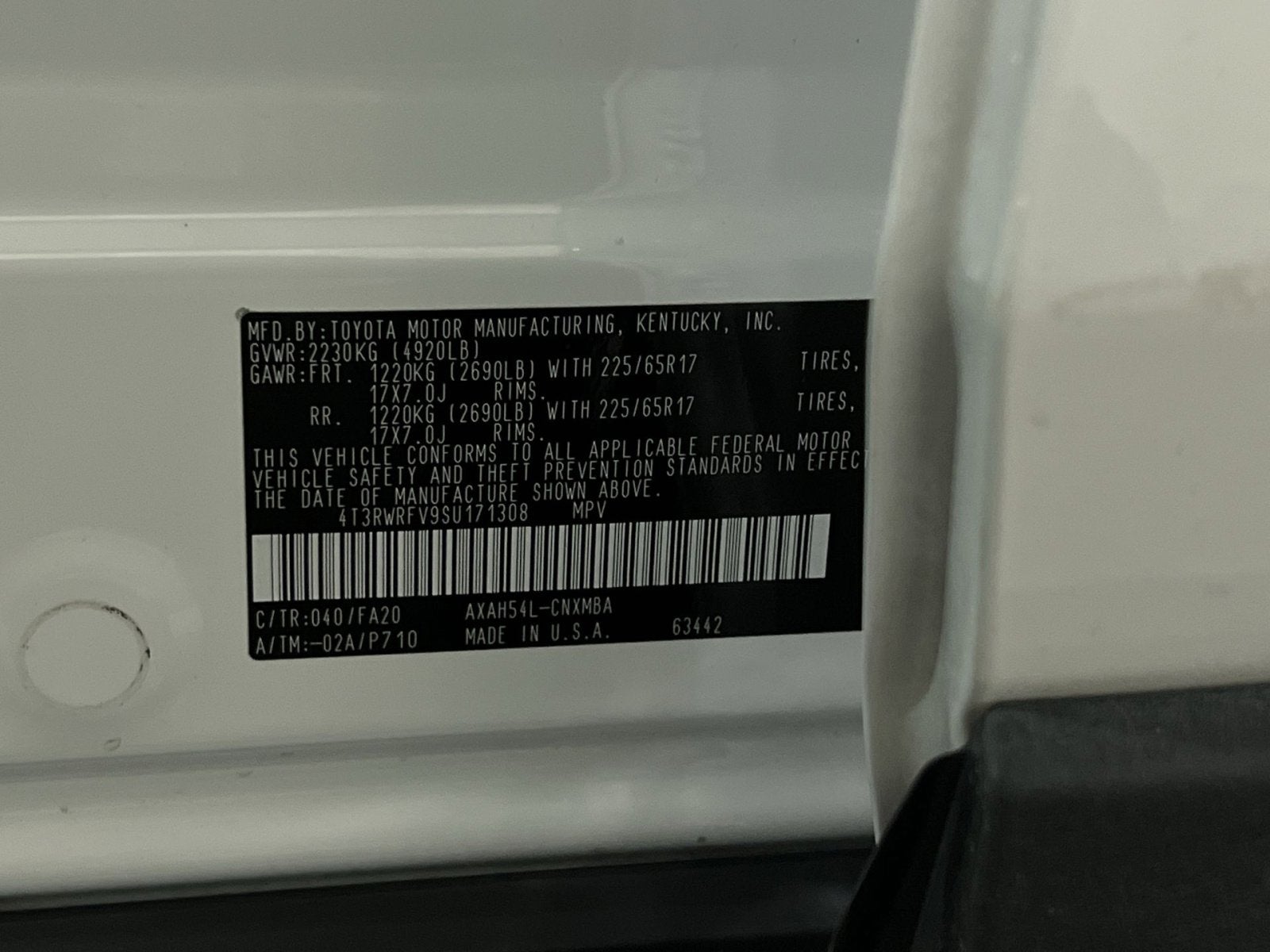 2025 Toyota RAV4 Hybrid XLE
