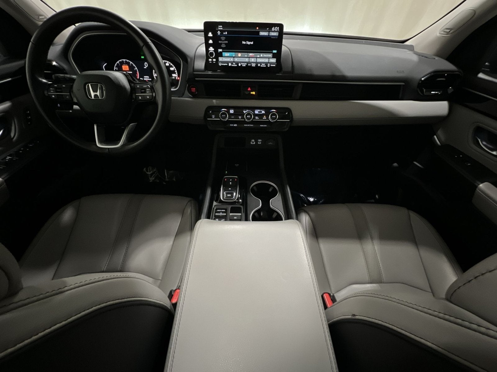 2023 Honda Pilot Touring