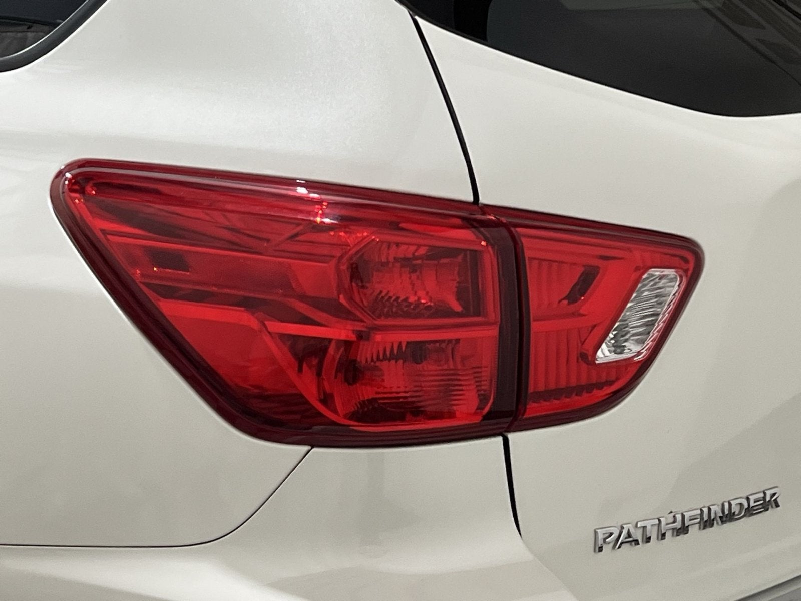 2020 Nissan Pathfinder Platinum