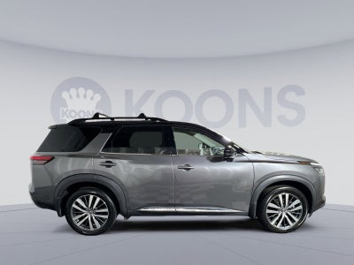 2022 Nissan Pathfinder Platinum