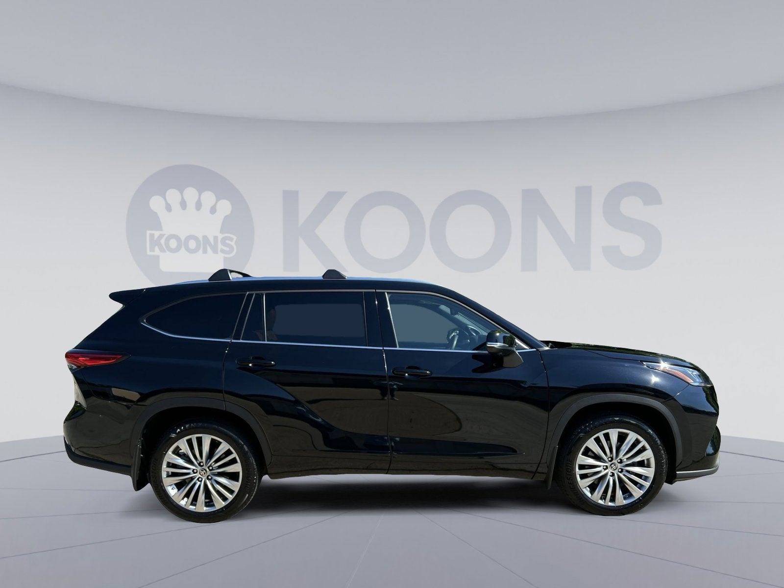 2023 Toyota Highlander Platinum