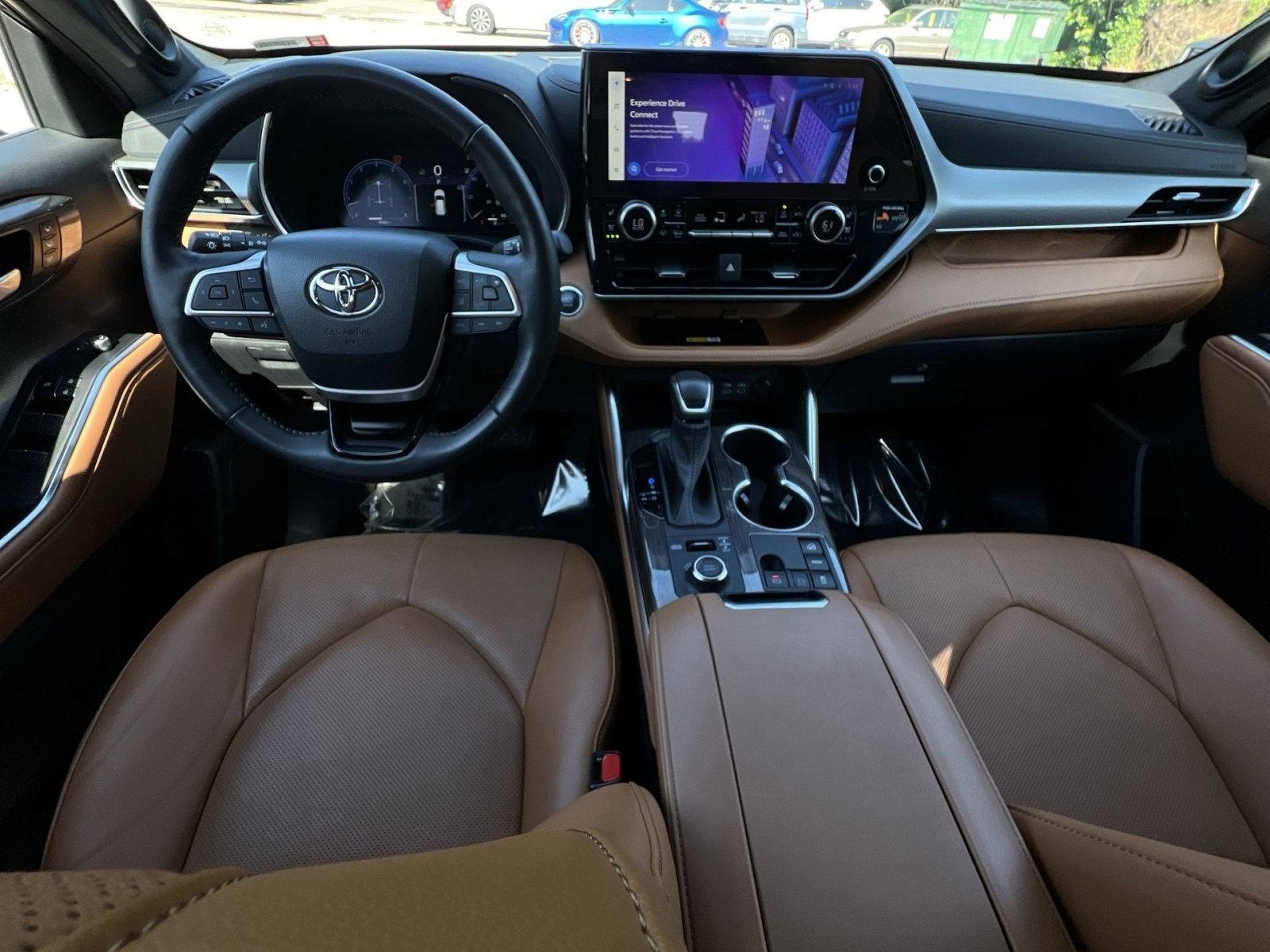 2023 Toyota Highlander Platinum