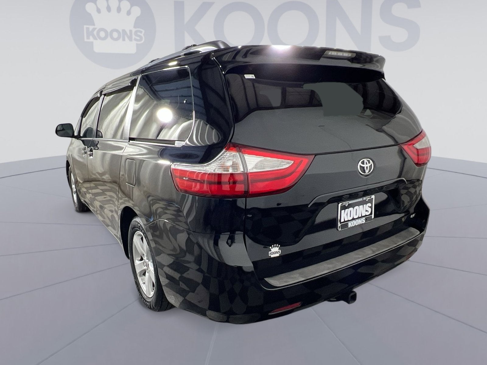 2015 Toyota Sienna LE