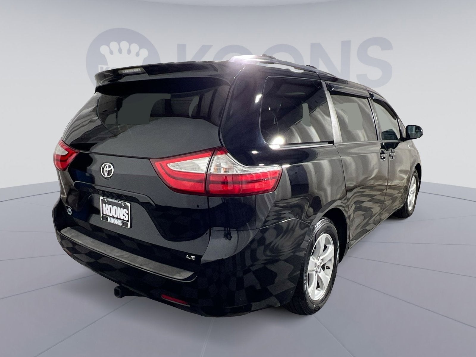 2015 Toyota Sienna LE
