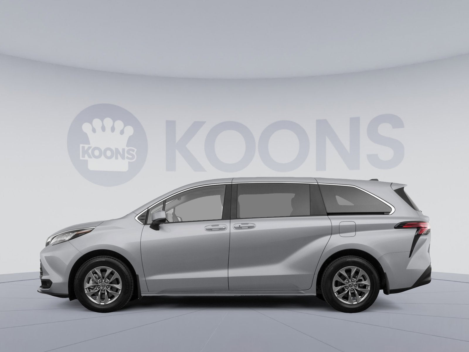 2024 Toyota Sienna LE