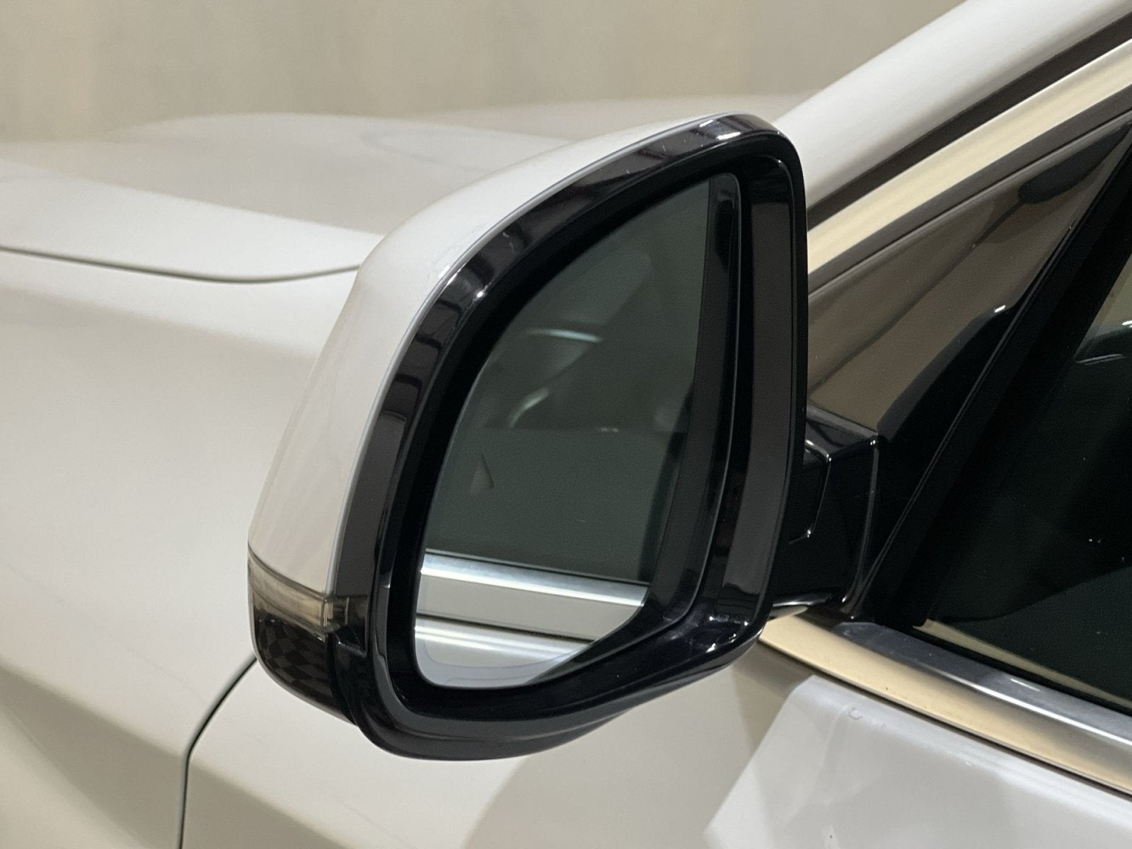 2021 BMW X4 xDrive30i