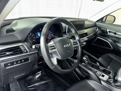 2022 Kia Telluride LX
