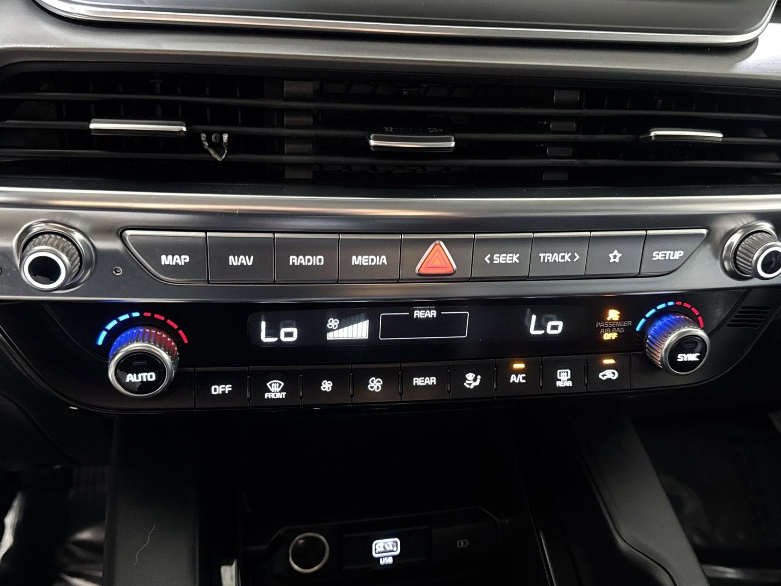 2022 Kia Telluride LX