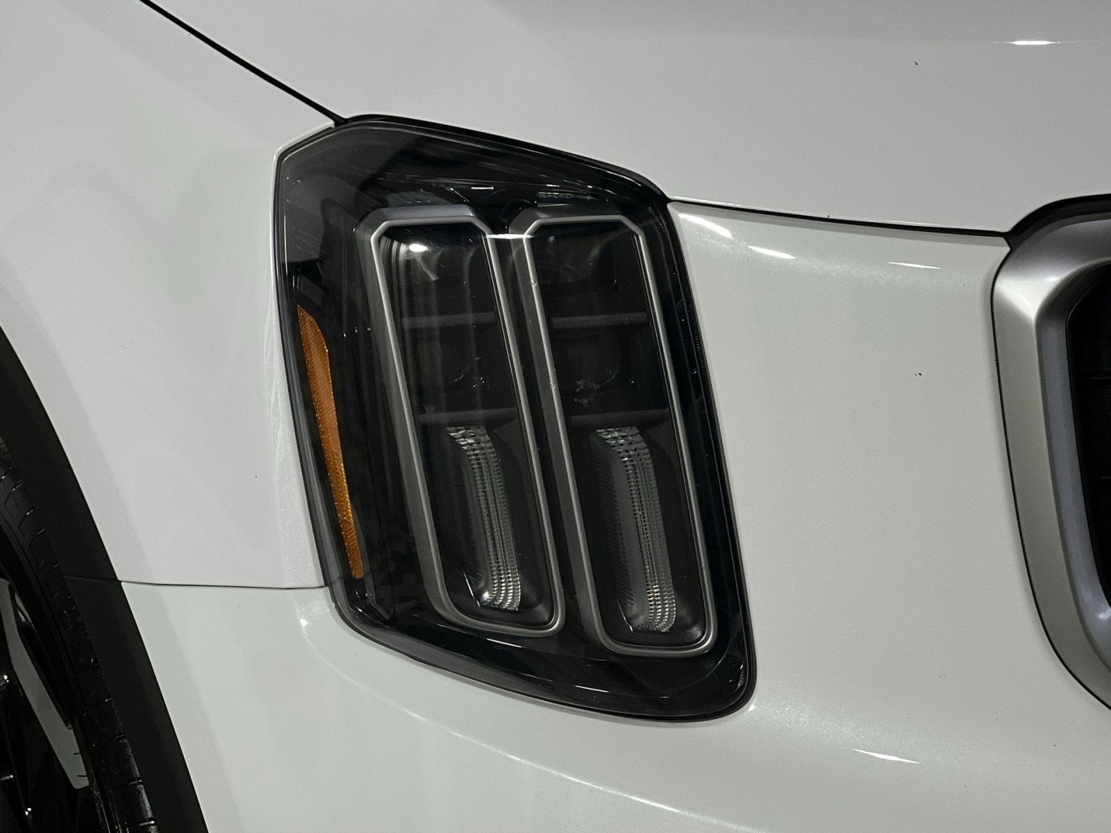 2024 Kia Telluride EX - Photo 21