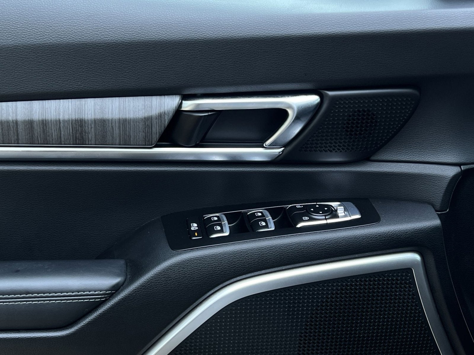 2024 Kia Telluride EX - Photo 28