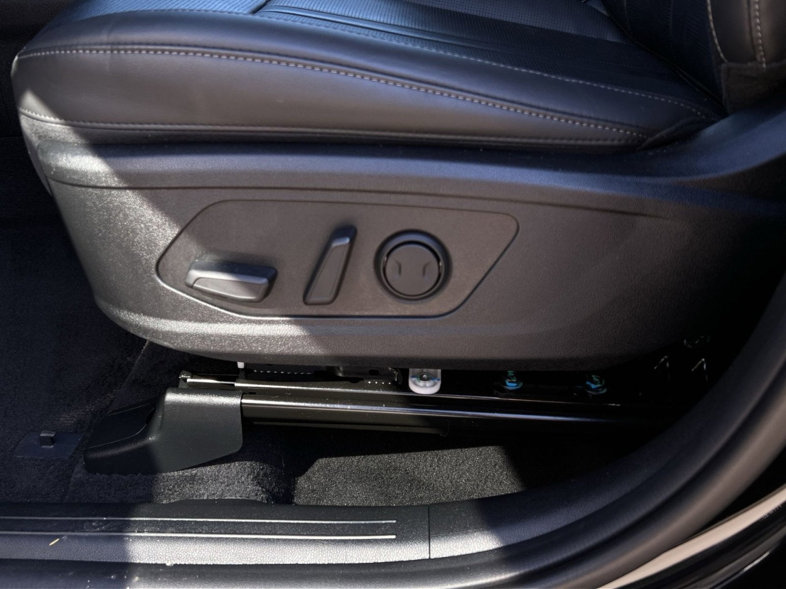 2025 Kia Sorento X-Line EX