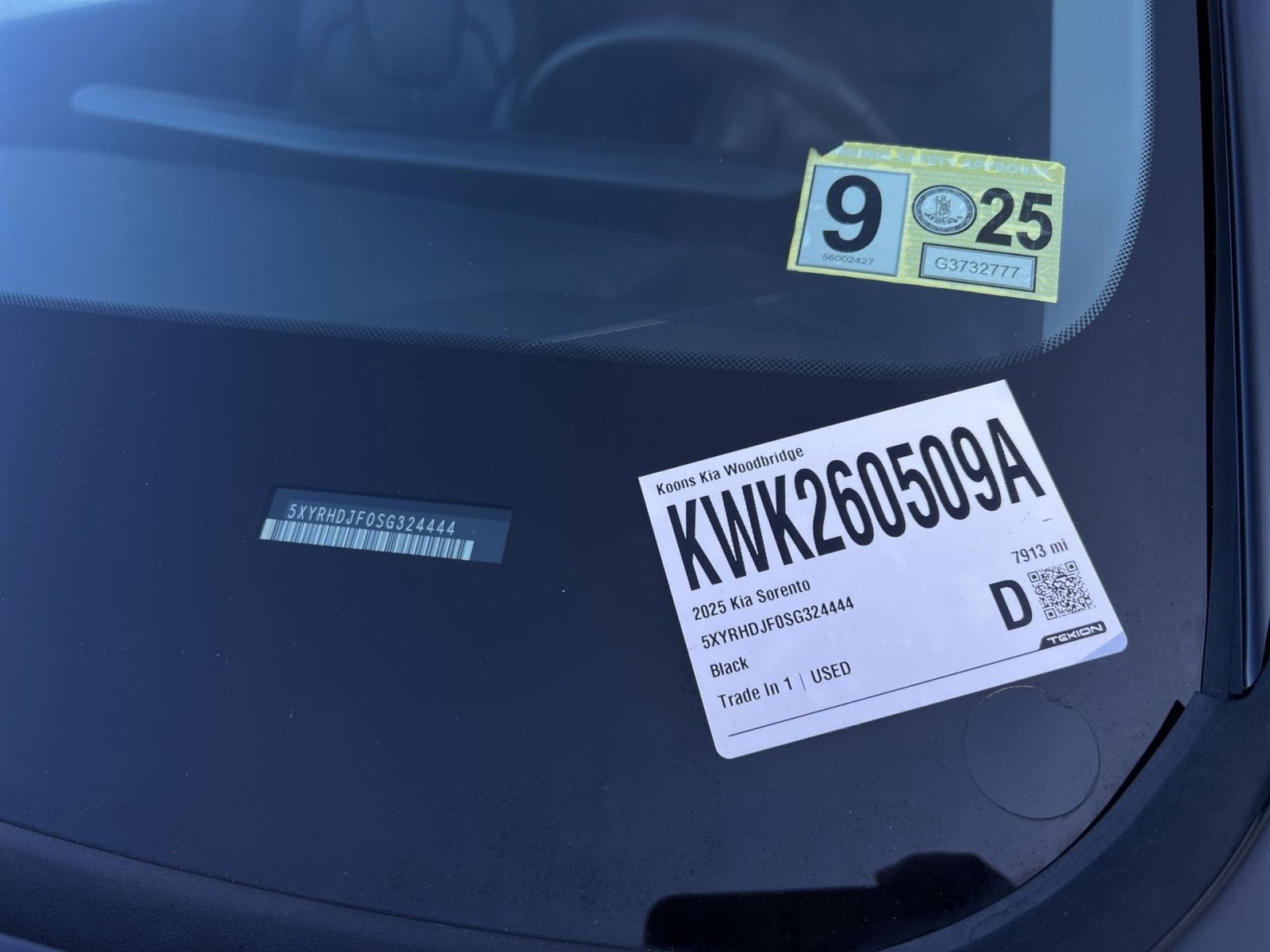 2025 Kia Sorento X-Line EX